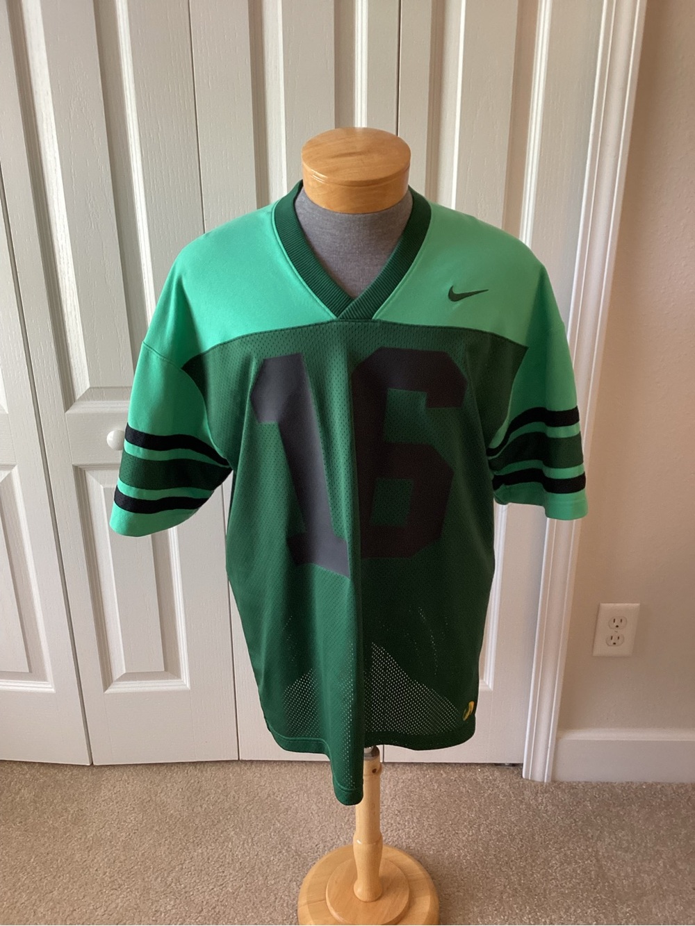 Nike Dri-Fit Men's Mesh Football #16 Premium Jersey, Green/Black Size L - NWOT